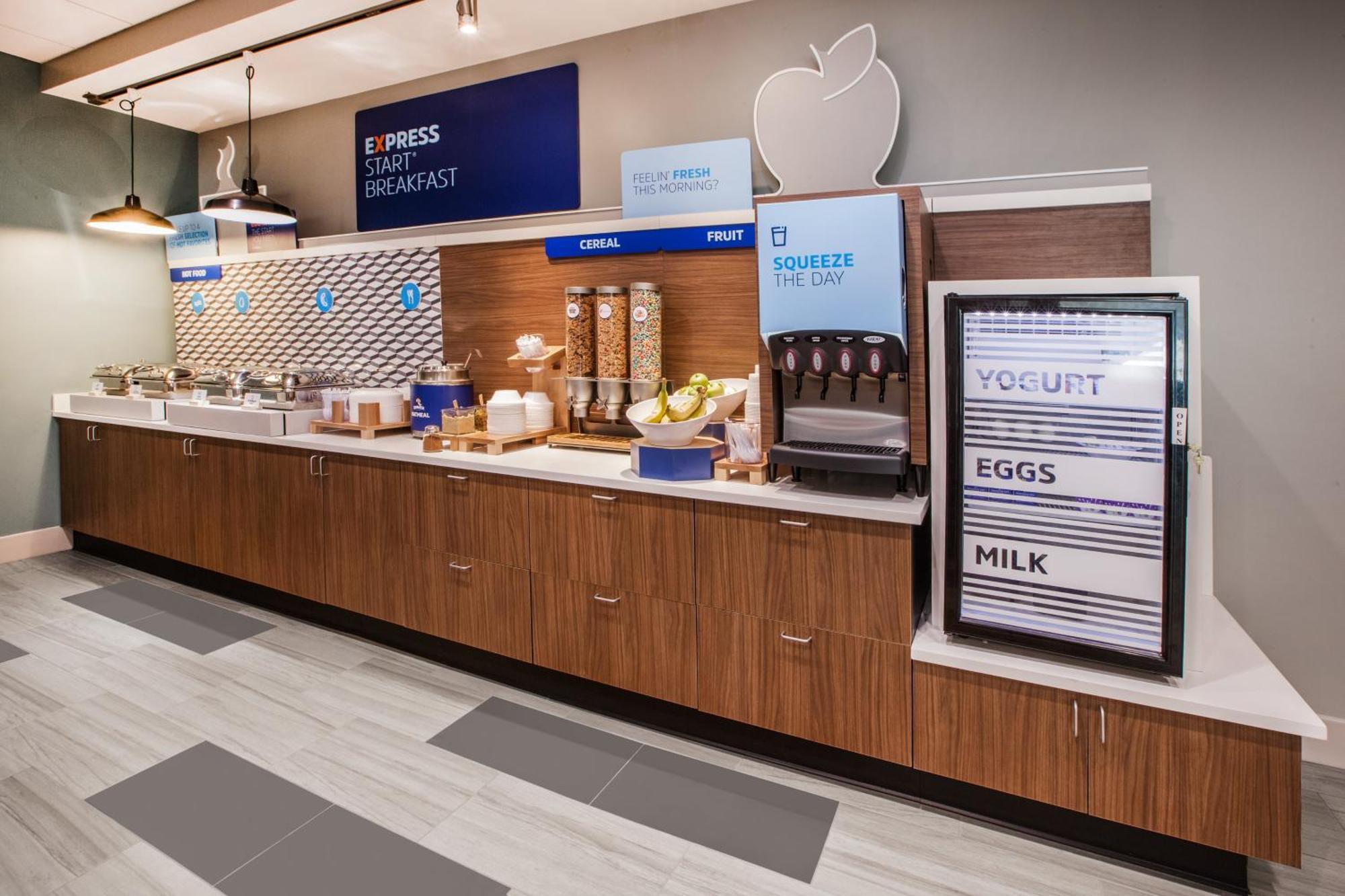 Holiday Inn Express & Suites Chicago Schaumburg By Ihg Екстериор снимка