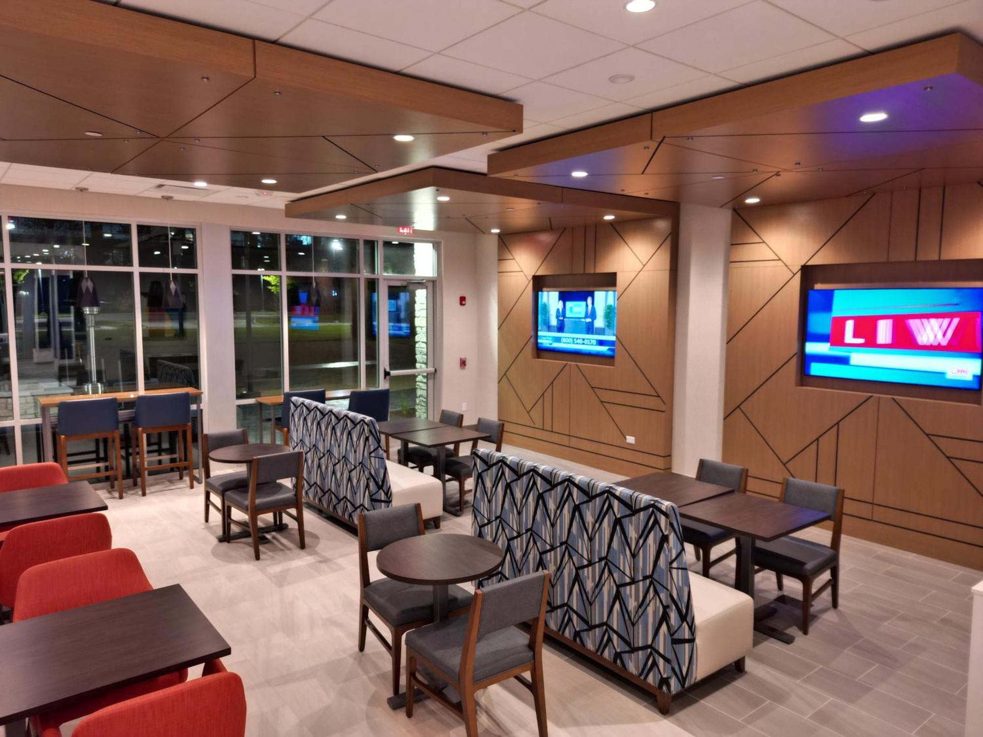 Holiday Inn Express & Suites Chicago Schaumburg By Ihg Екстериор снимка