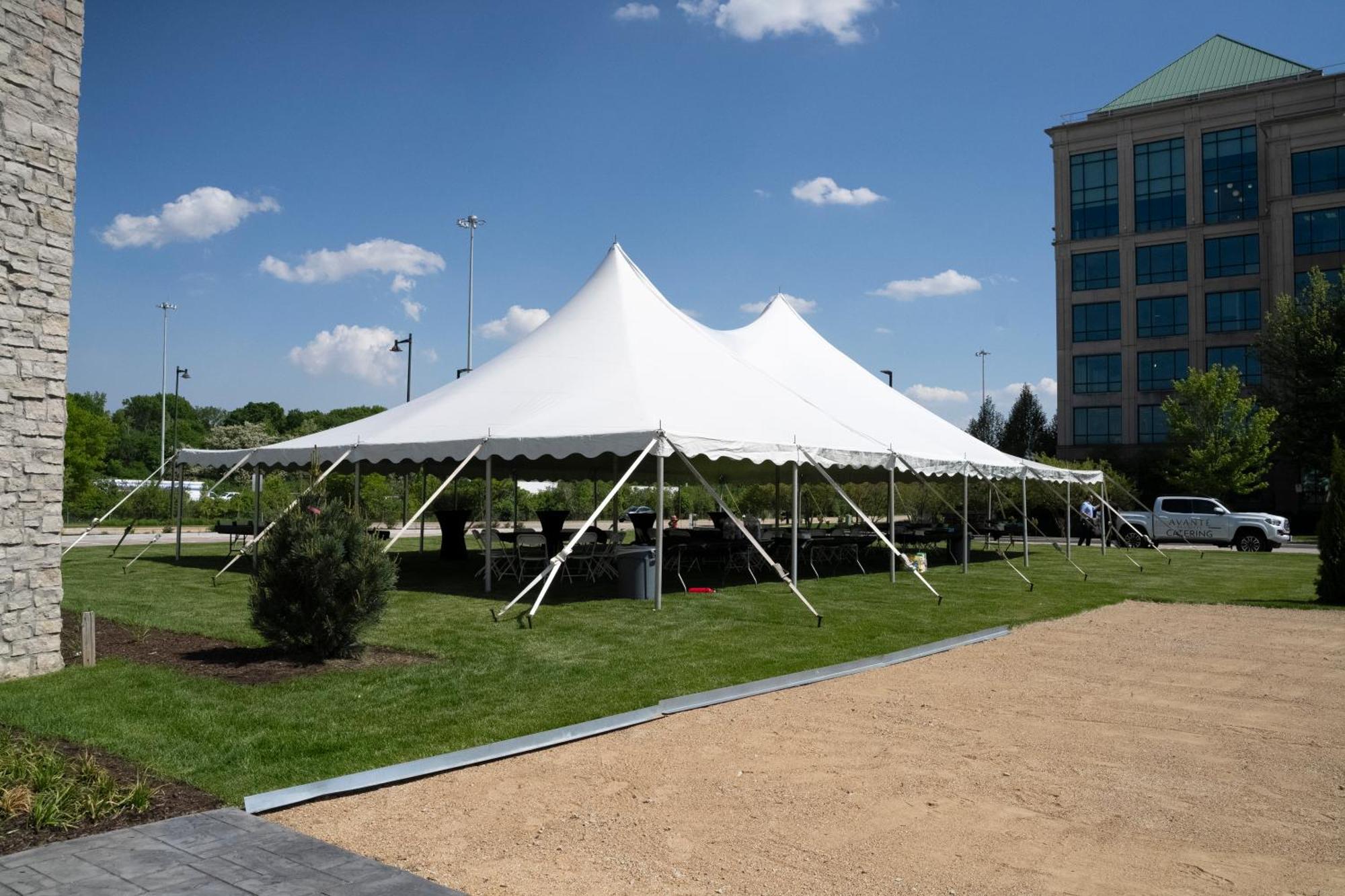 Holiday Inn Express & Suites Chicago Schaumburg By Ihg Екстериор снимка