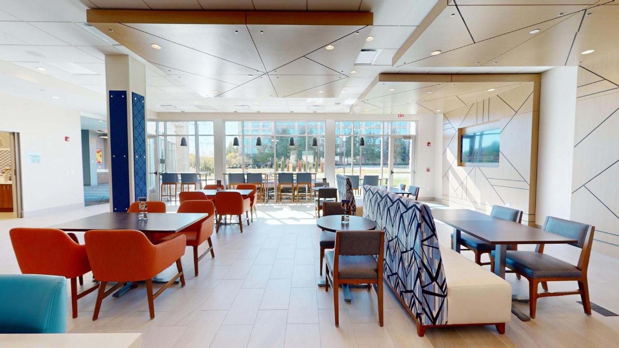 Holiday Inn Express & Suites Chicago Schaumburg By Ihg Екстериор снимка
