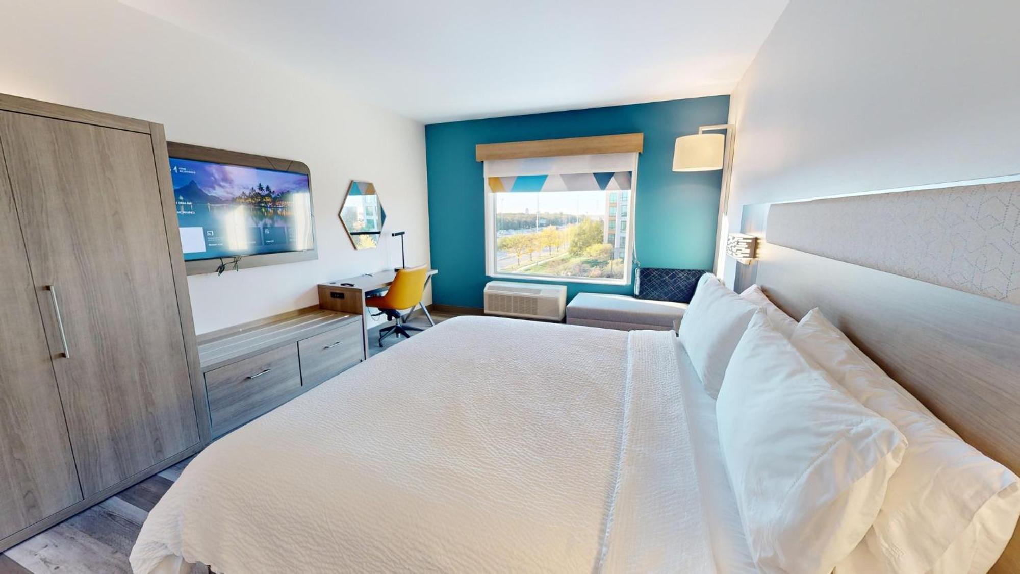 Holiday Inn Express & Suites Chicago Schaumburg By Ihg Екстериор снимка